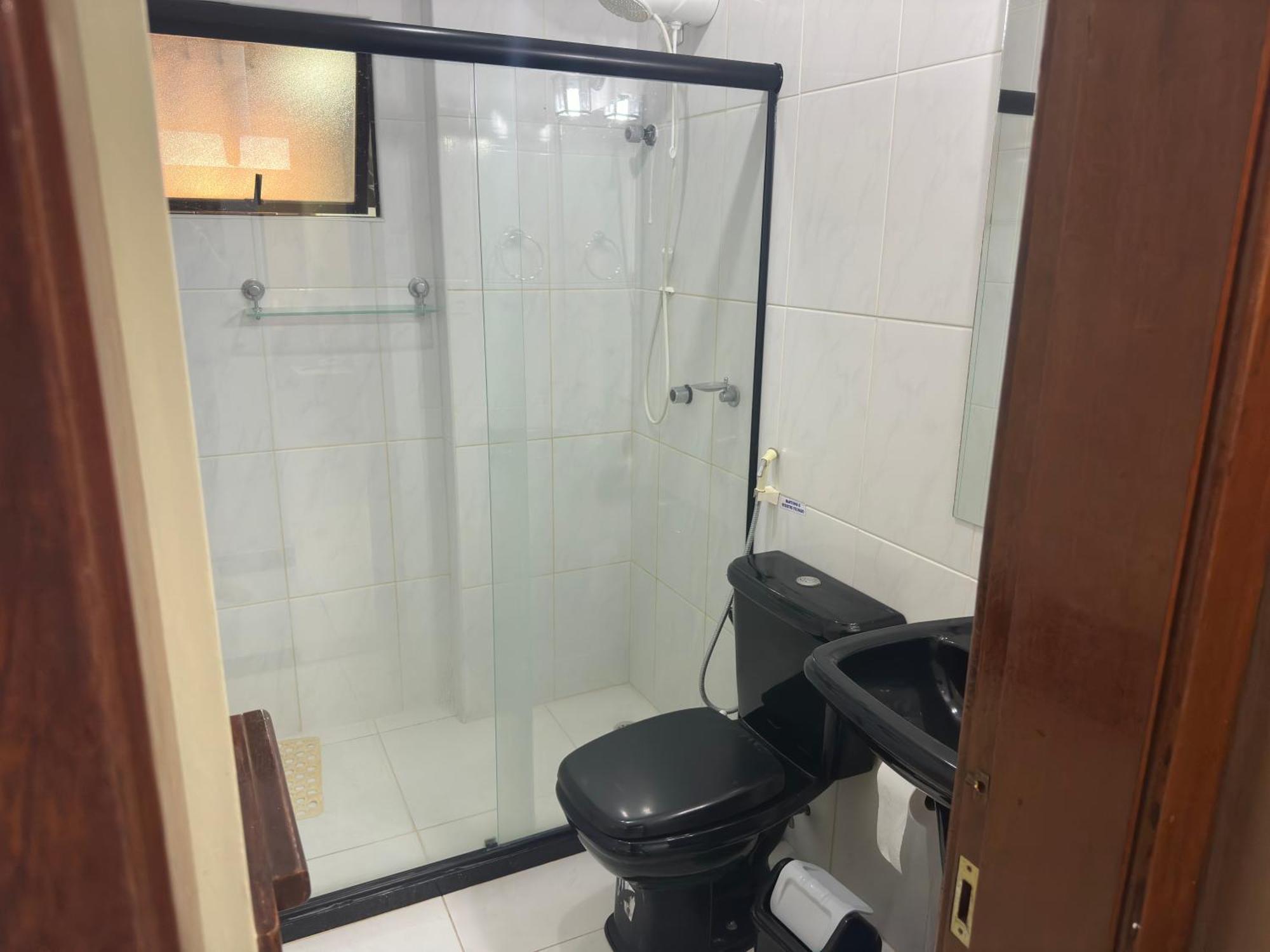 Flat Guarajuba 4 Quartos Terreo A Beira Mar - Pe Na Areia - Governanca Com Arrumadeira E Wi Fi Inclusos Camassari المظهر الخارجي الصورة