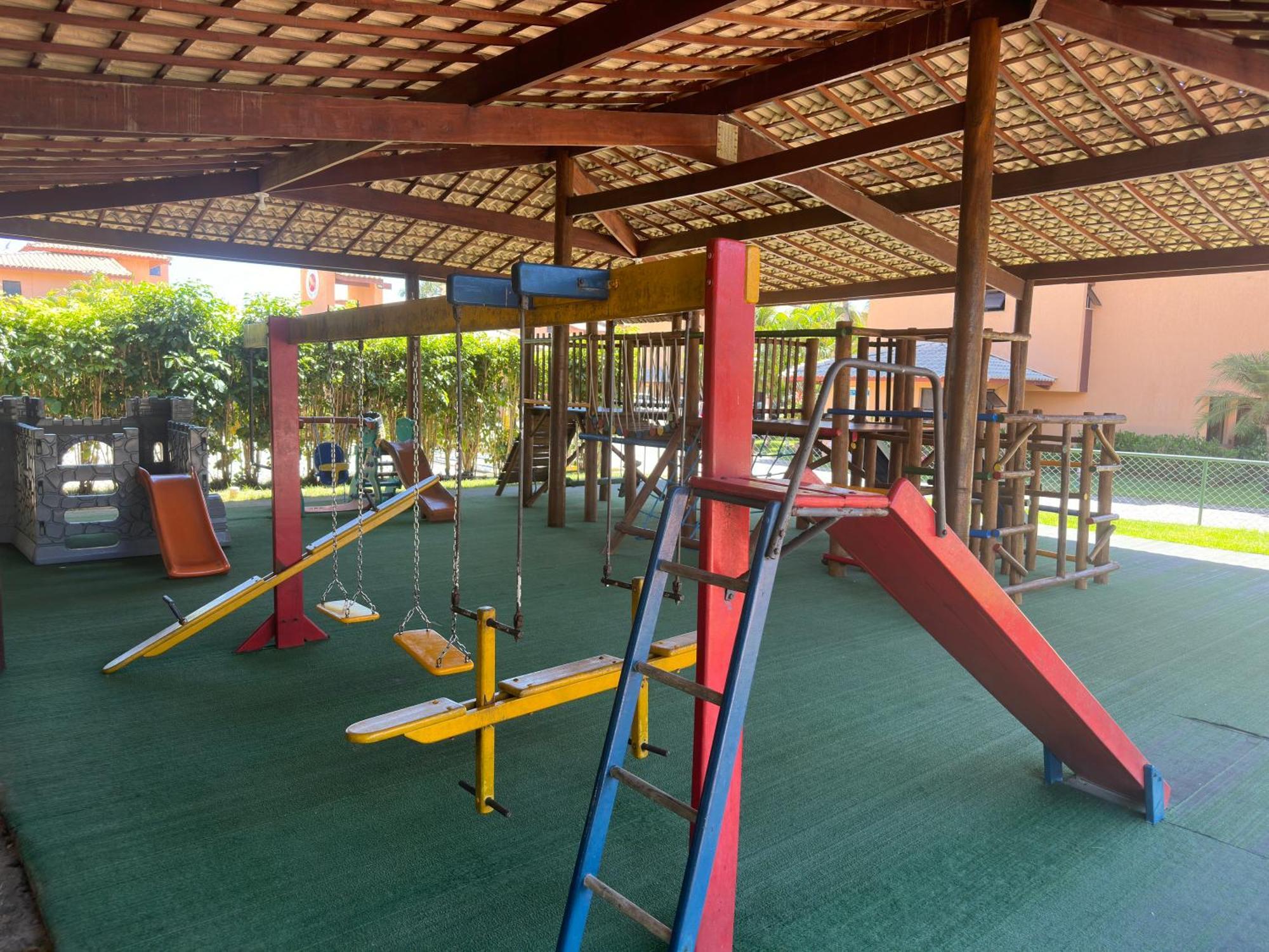 Flat Guarajuba 4 Quartos Terreo A Beira Mar - Pe Na Areia - Governanca Com Arrumadeira E Wi Fi Inclusos Camassari المظهر الخارجي الصورة