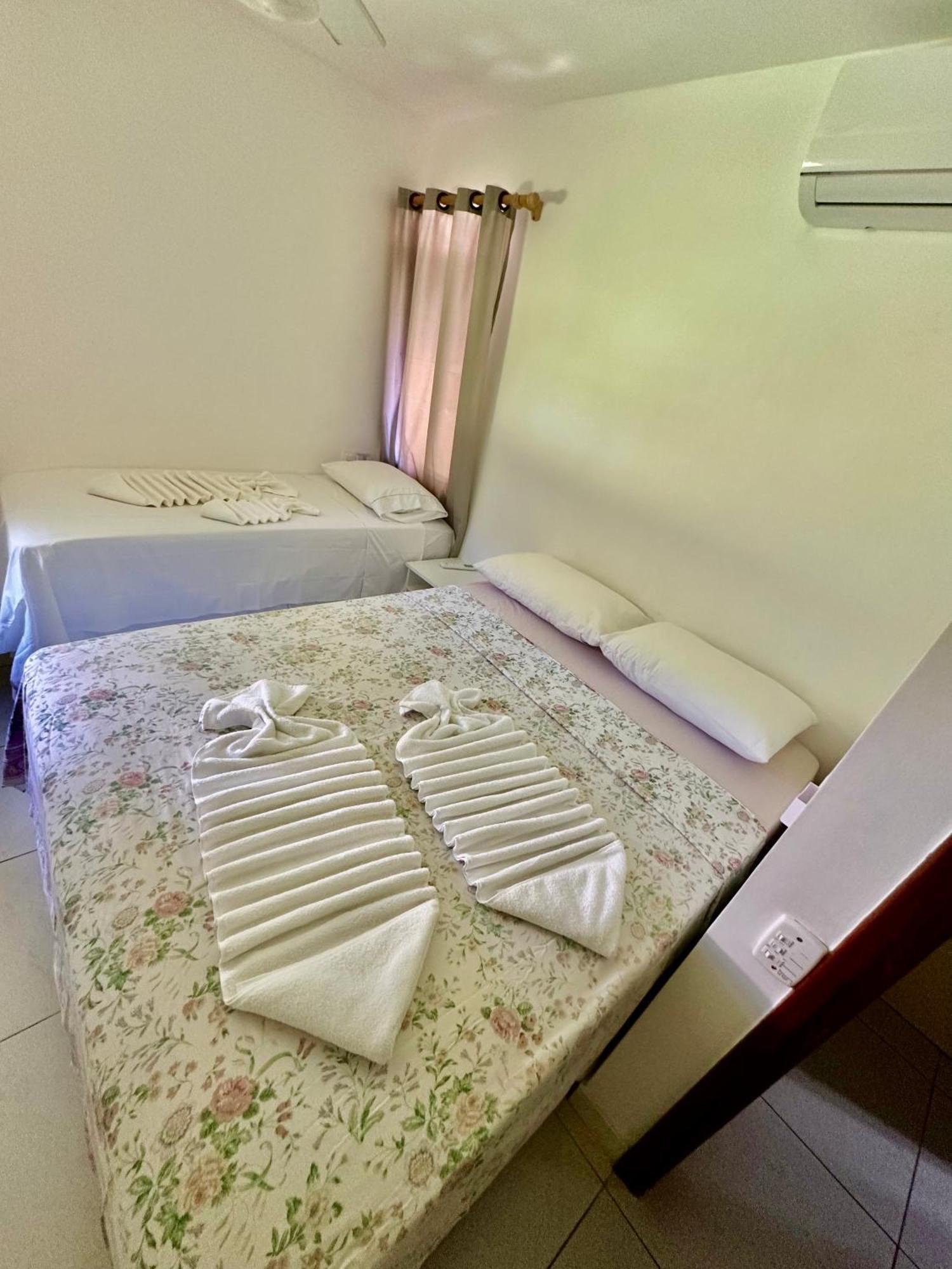Flat Guarajuba 4 Quartos Terreo A Beira Mar - Pe Na Areia - Governanca Com Arrumadeira E Wi Fi Inclusos Camassari المظهر الخارجي الصورة